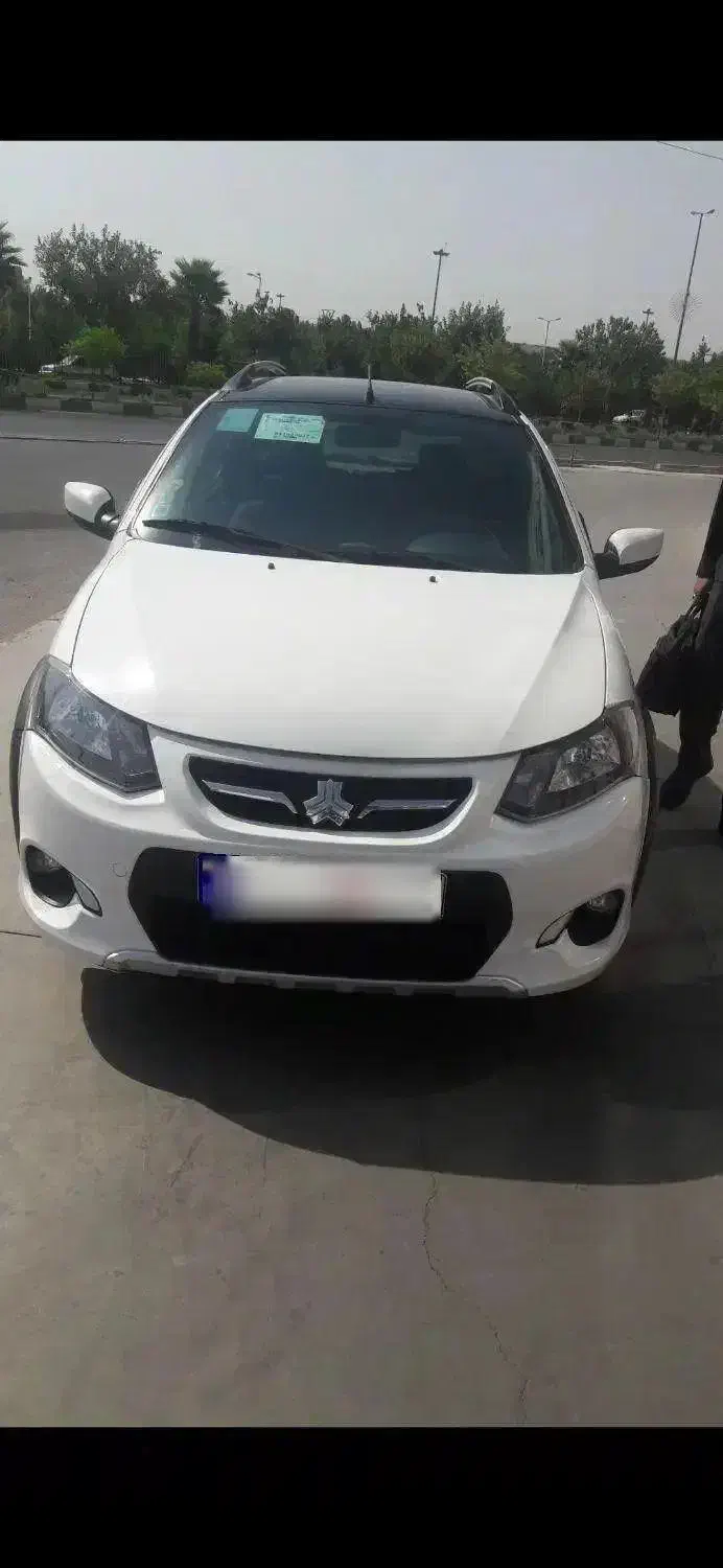 کوییک آر ۹۸ تمیز|خودرو سواری و وانت|قم, زنبیل آباد|دیوار