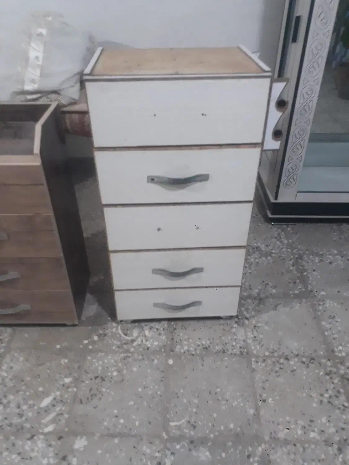 فایل|جاکفشی، کمد، دراور|دورود, |دیوار