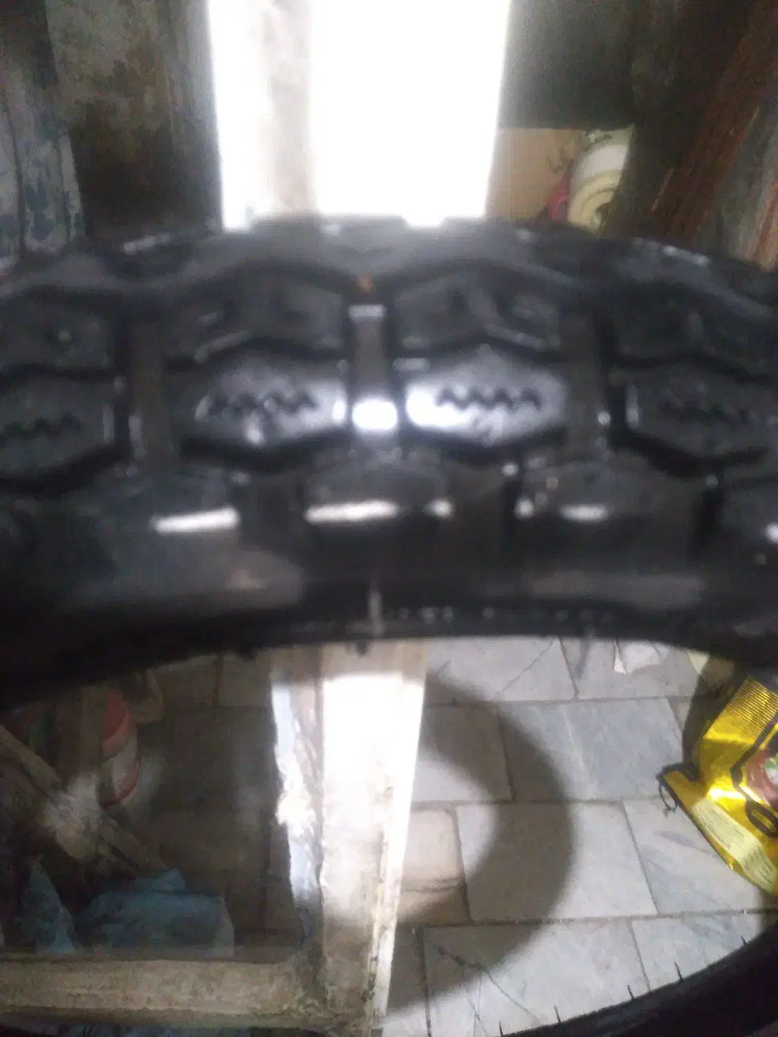 لاستیک موتور نو|موتورسیکلت|قروه, |دیوار