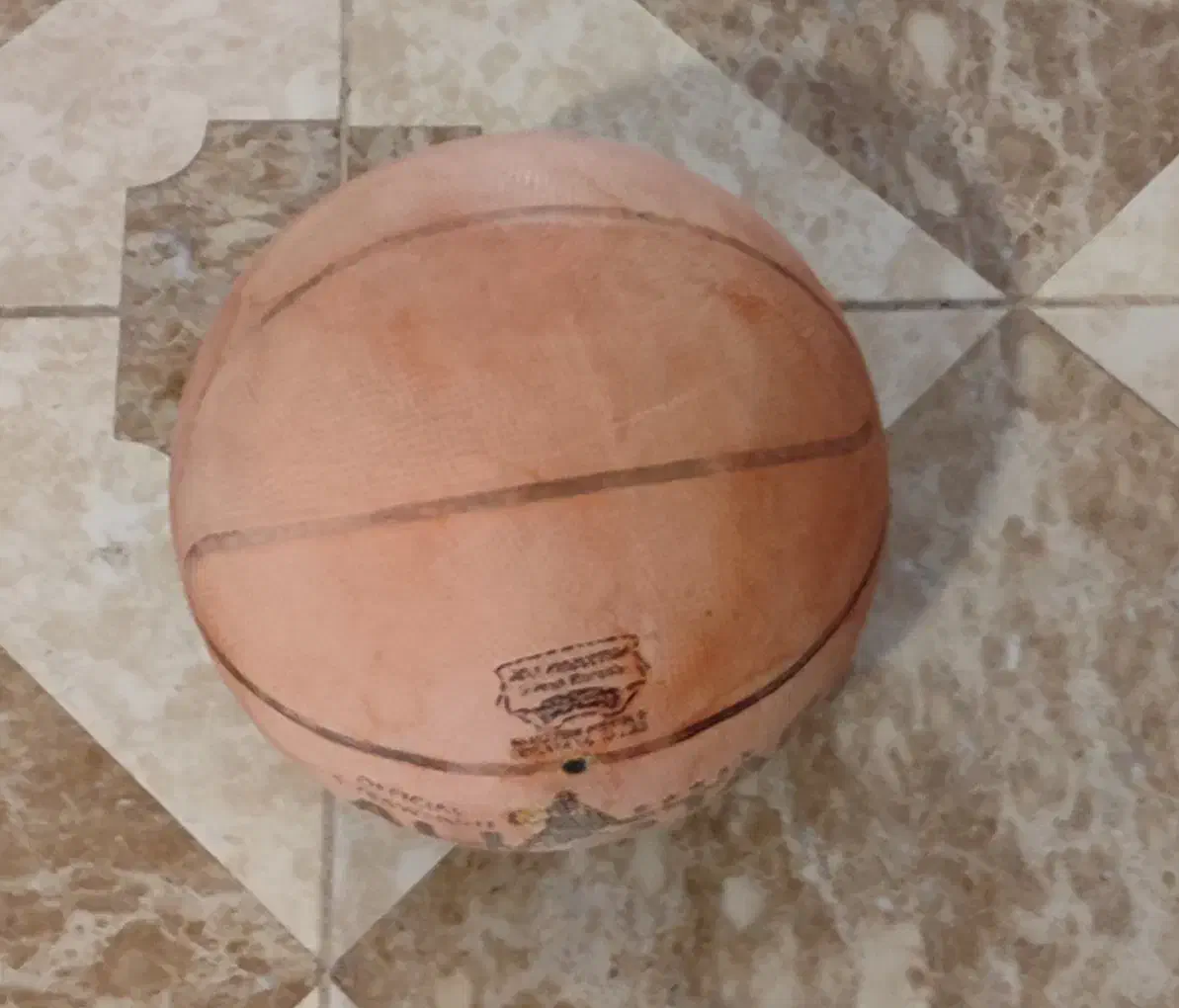 توپ بسکتبال|ورزشهای توپی|ایلام, |دیوار