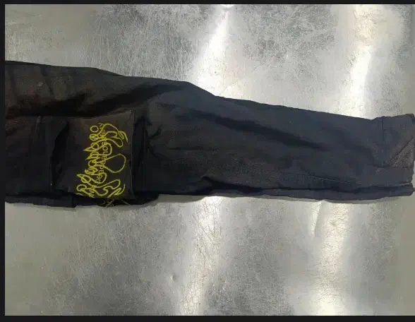 لباس|لباس|تربت‌حیدریه, بی بی حسنیه|دیوار