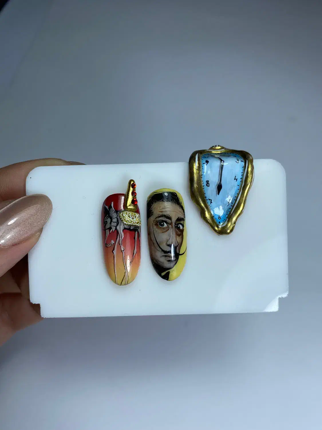 آموزش تا ۱۰۰ طراحی ناخن|خدمات آرایشگری و زیبایی|تهران, دریاننو|دیوار