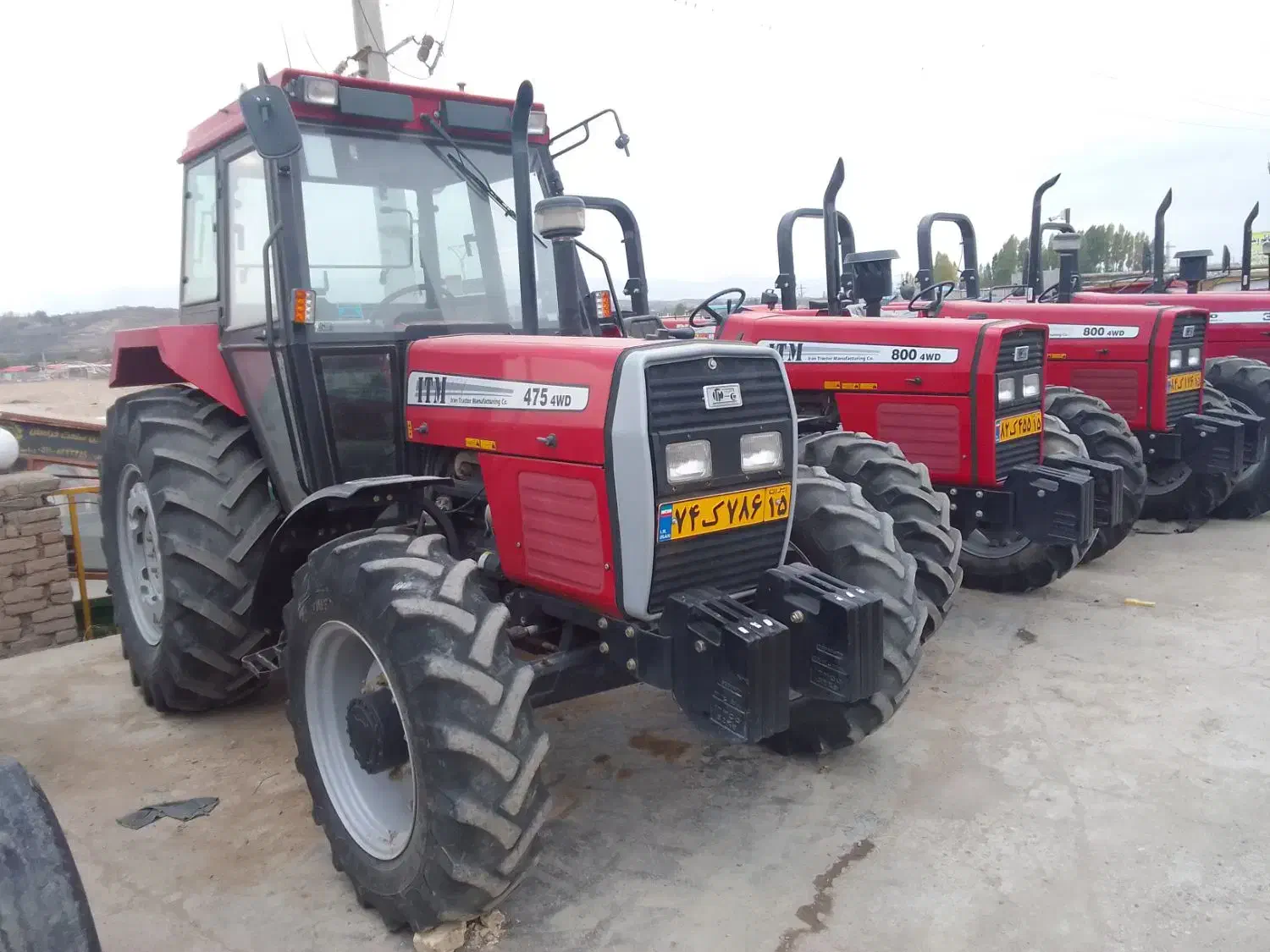 تراکتور ۴۷۵ کابین دار تراکتور ۸۰۰ خشک و کارکرده|خودرو سنگین|اهر, |دیوار