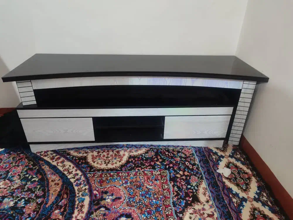 میز تلوزیون در حد نو|میز تلویزیون|ایذه, |دیوار