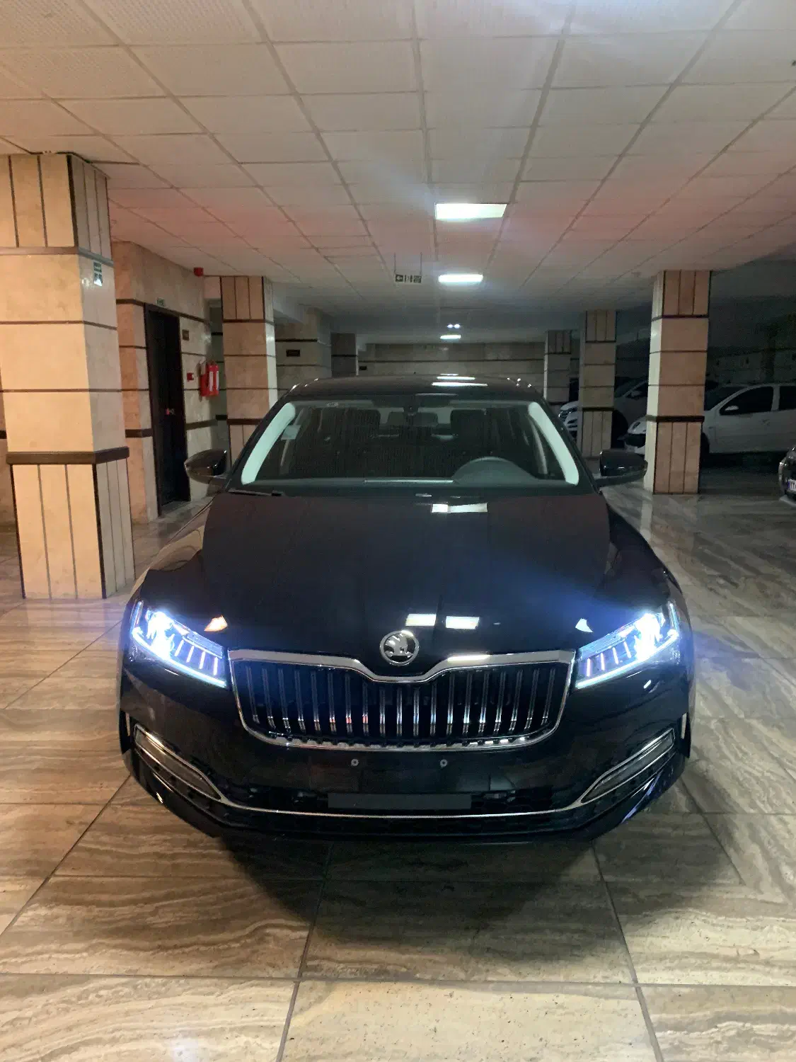 اشکودا سوپر ب، مدل ۲۰۲۴، مدارک آماده انتقال|خودرو سواری و وانت|تهران, ولنجک|دیوار