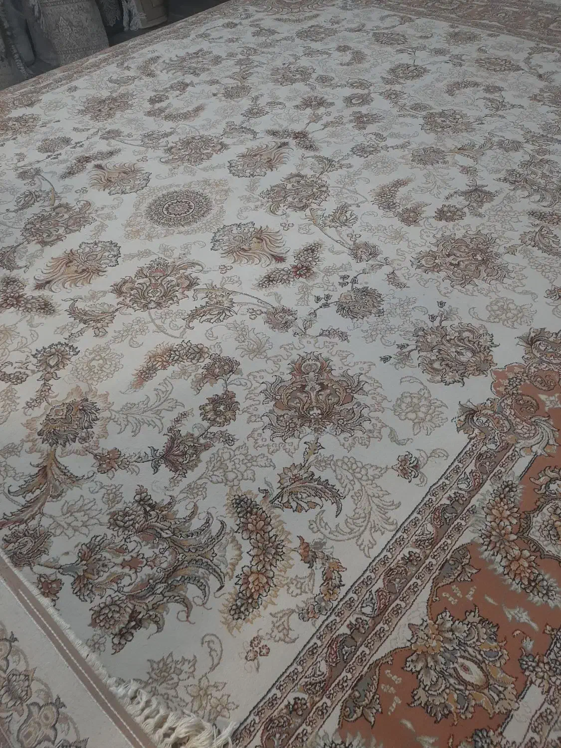 فرش مهدوی|فرش|اصفهان, شیخ طوسی|دیوار