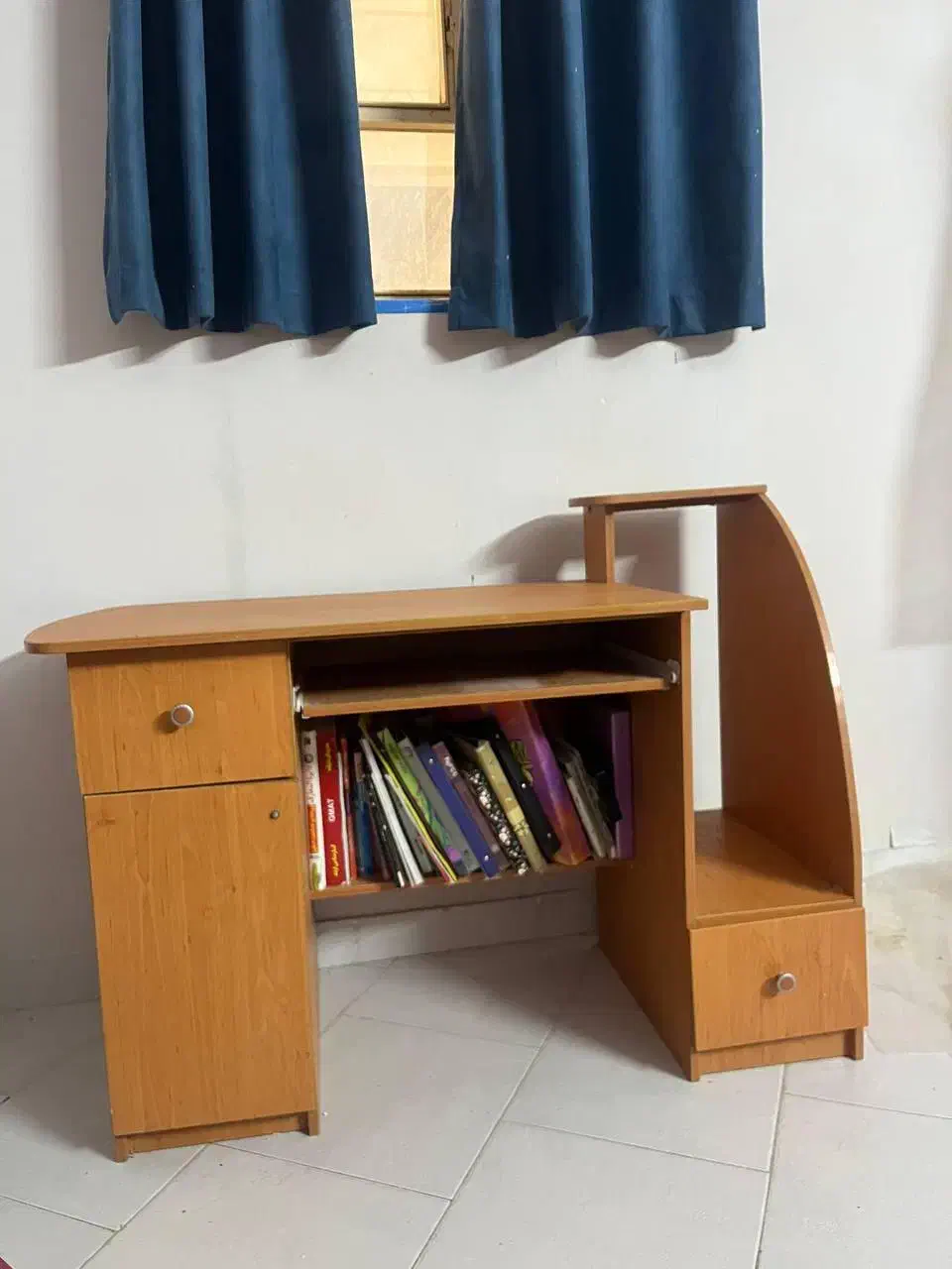 فروش میز کامپیوتر|میز تحریر و کامپیوتر|سمنان, |دیوار