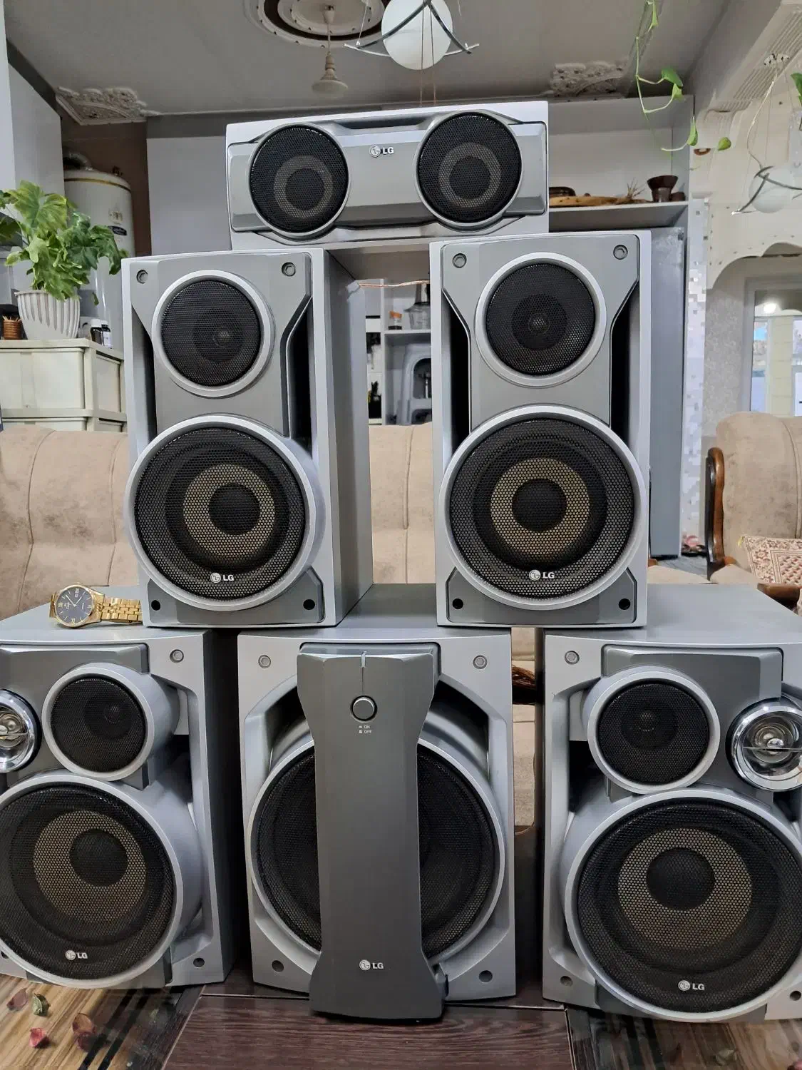 ظبط باند LG بهترین باند سری کامل تمیز تو کارتنی|سیستم صوتی خانگی|فلاورجان, |دیوار