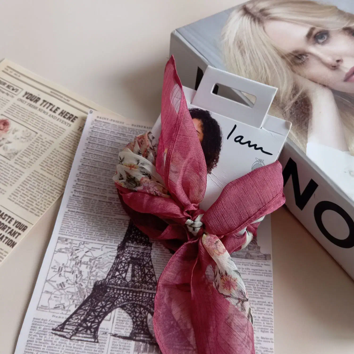 مینی اسکارف برند ای ام|لباس|قرچک, میرزائی جنوبی|دیوار