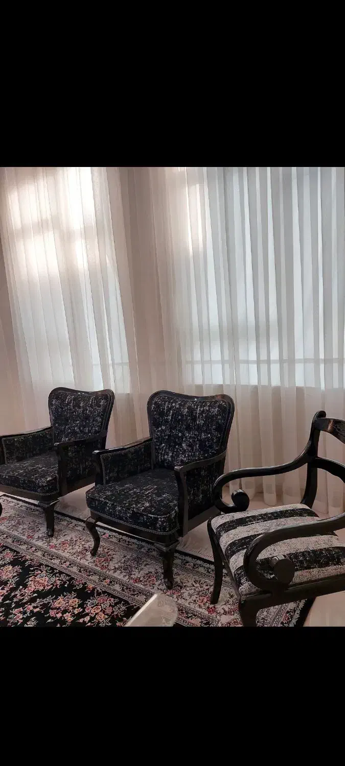 اپارتمان سه خواب و تک خواب مرکز شهر|اجارهٔ کوتاه‌مدت آپارتمان و سوئیت|شیراز, قدوسی غربی|دیوار