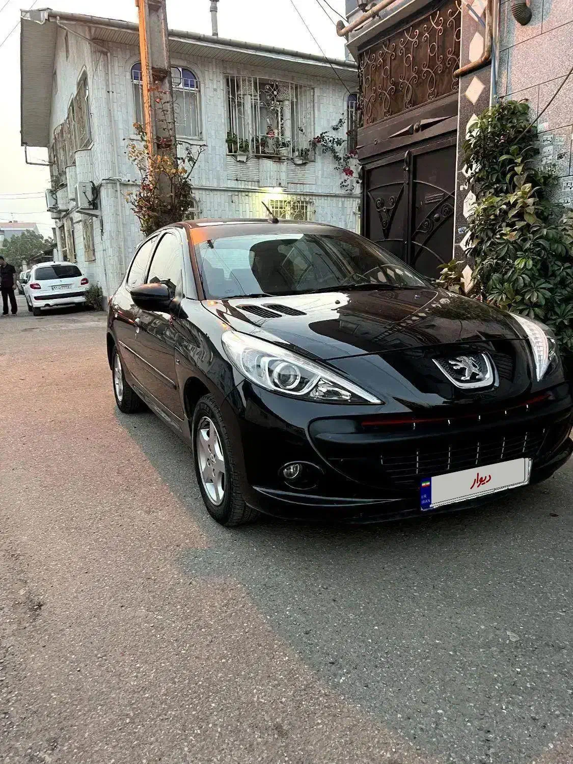 ۲۰۷ دندهای مشکی مدل ۹۷|خودرو سواری و وانت|لنگرود, |دیوار