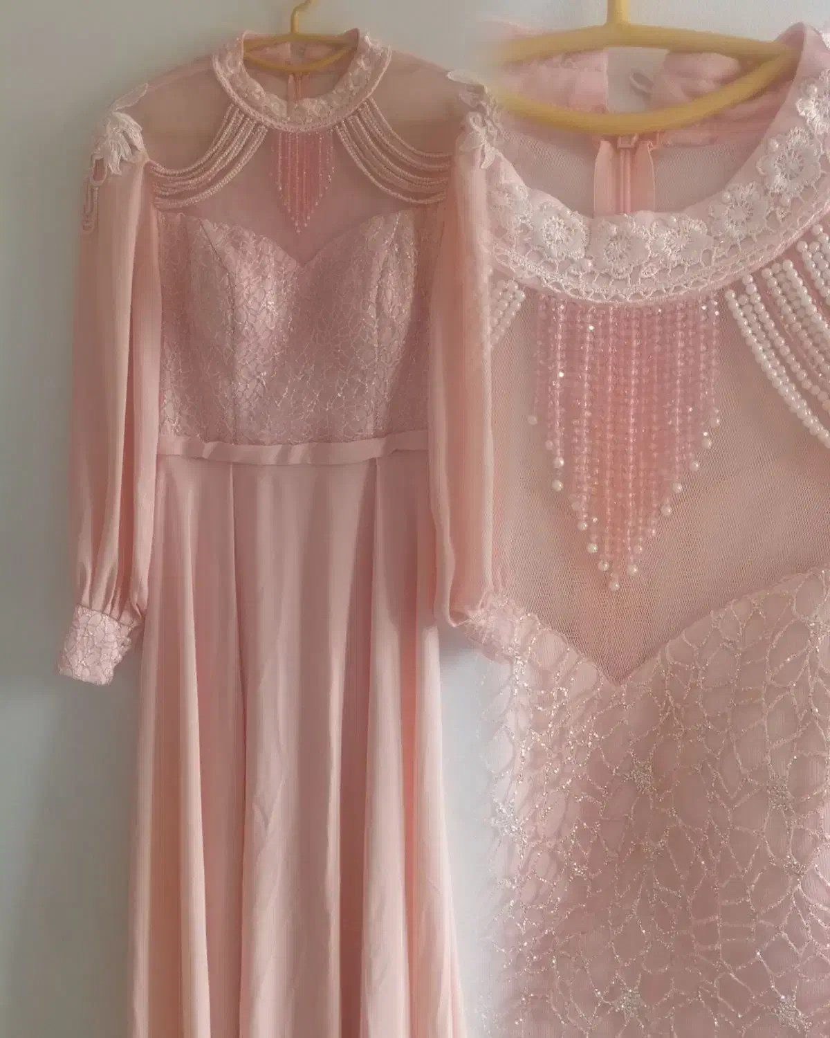 لباس مجلسی|لباس|هشتگرد, هشتگرد قدیم|دیوار