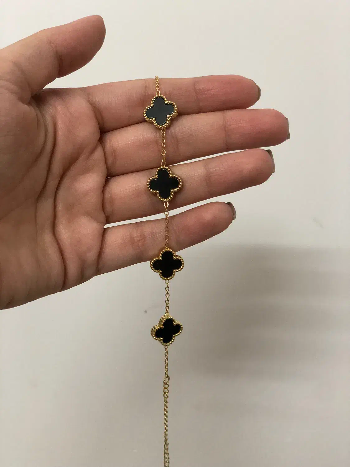 دستبند ونکلیف مشکی|بدلیجات|قم, شهدا|دیوار