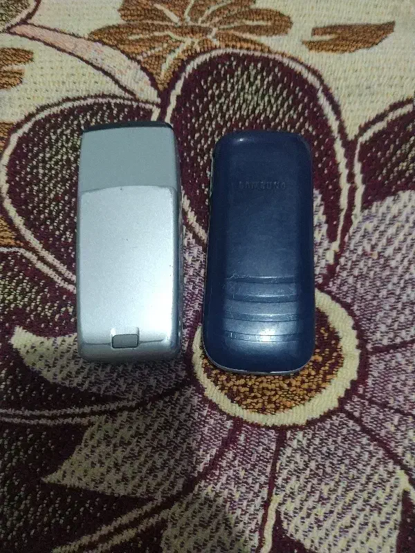 دو عدد گوشی اصلی|موبایل|پاکدشت, پاکدشت (مامازند)|دیوار