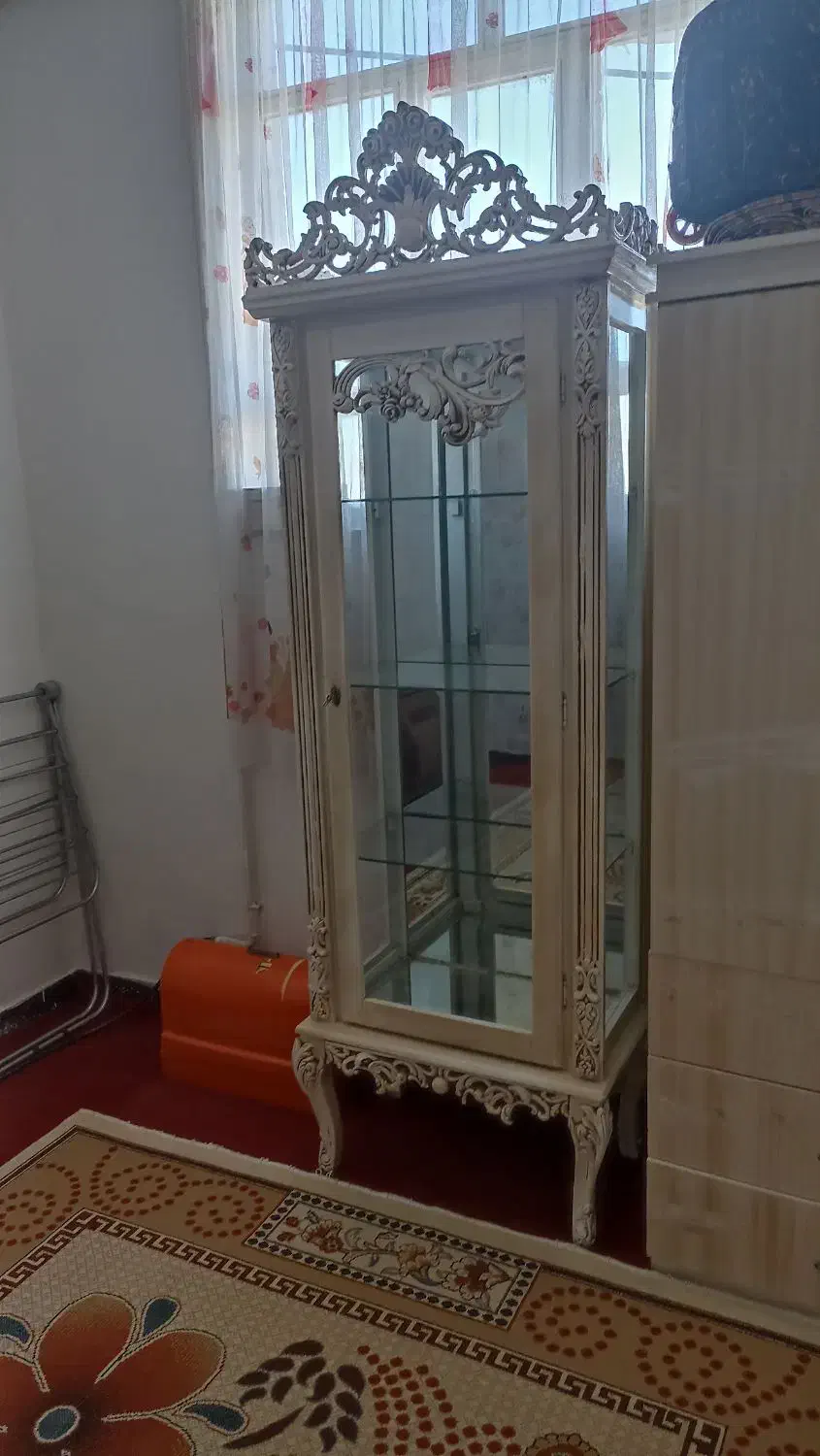 بوفه|بوفه، ویترین، کنسول|ملایر, |دیوار