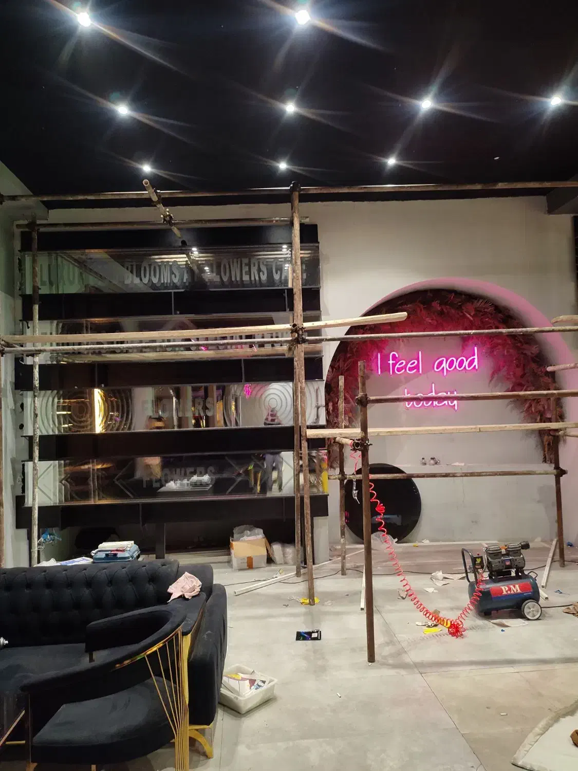 نورپردازی تی وی وال دیزاین داخلی تضمینی|خدمات پیشه و مهارت|مشهد, آزادشهر|دیوار