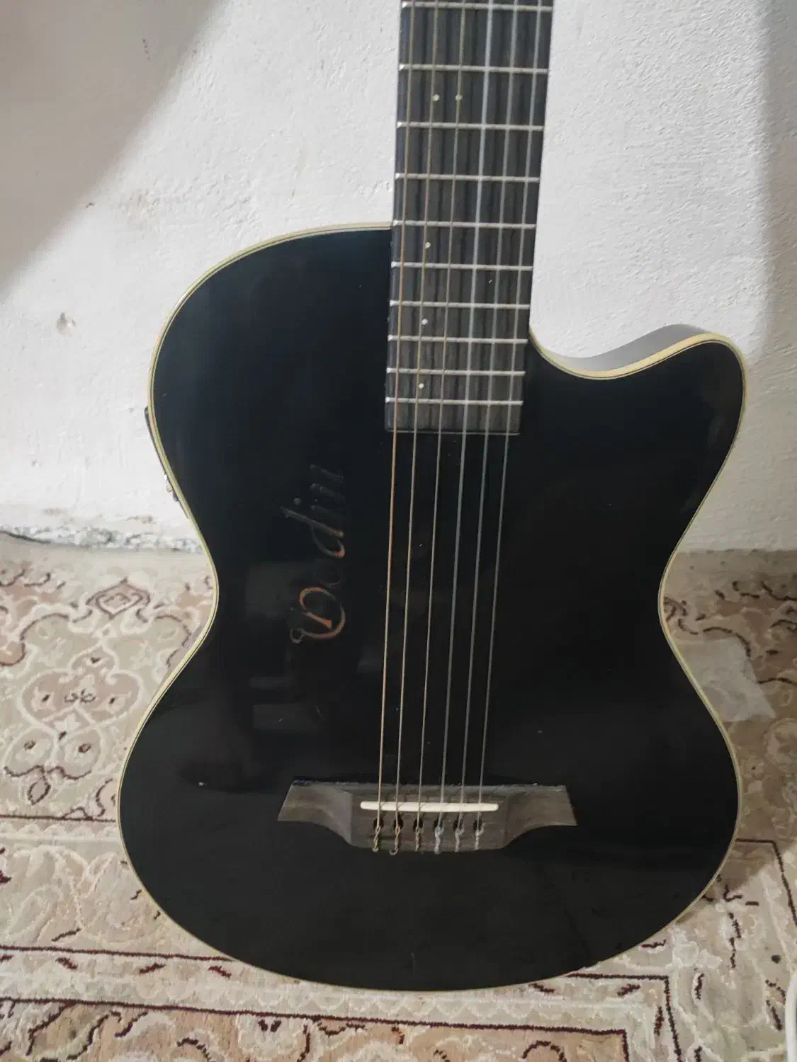 گیتار سایلنت|گیتار، بیس، امپلیفایر|چابهار, |دیوار