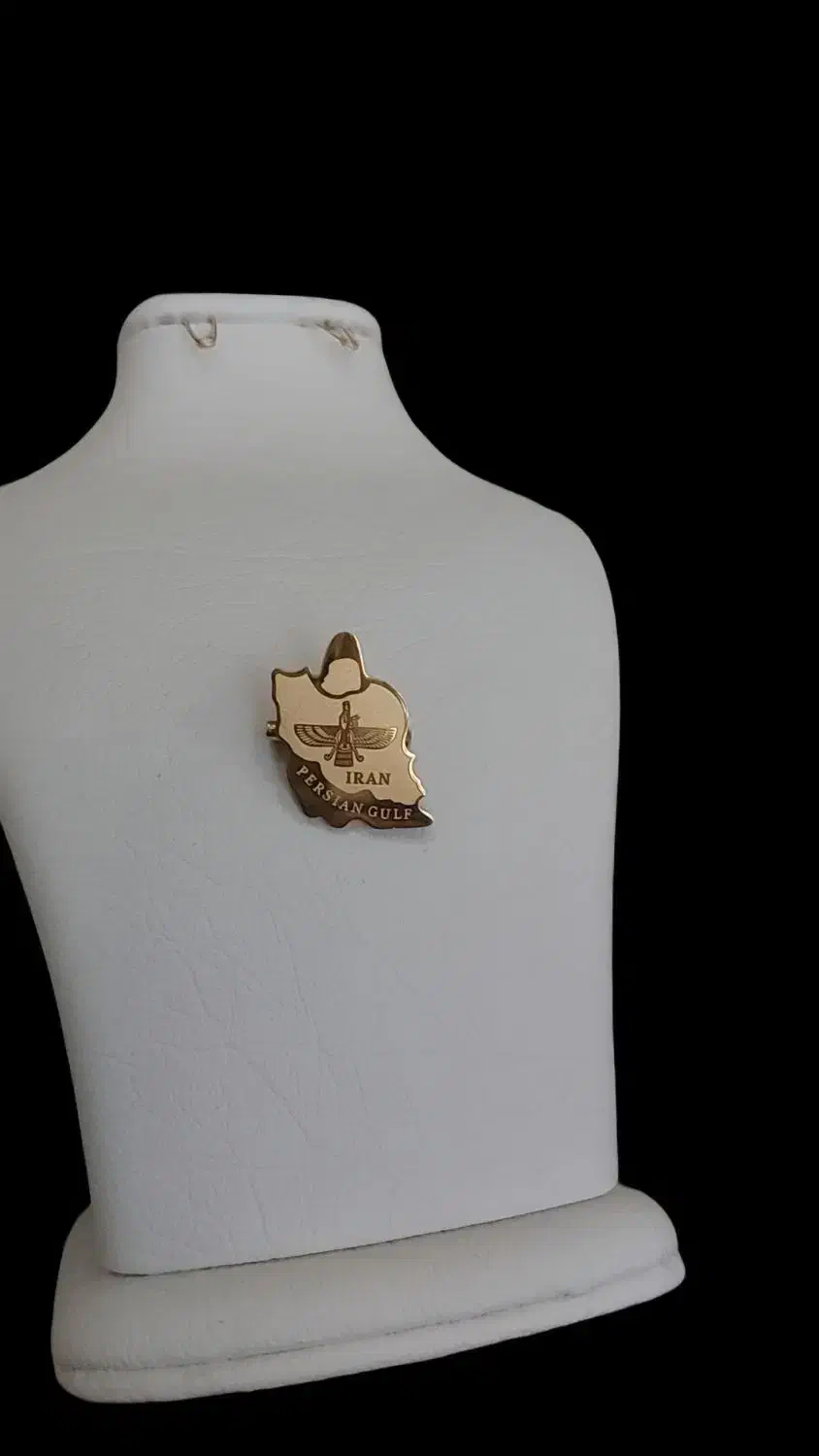 سنجاق سینه ، گردن آویز  اهورا مزدا و صلیب|بدلیجات|تهران, حسین‌آباد|دیوار