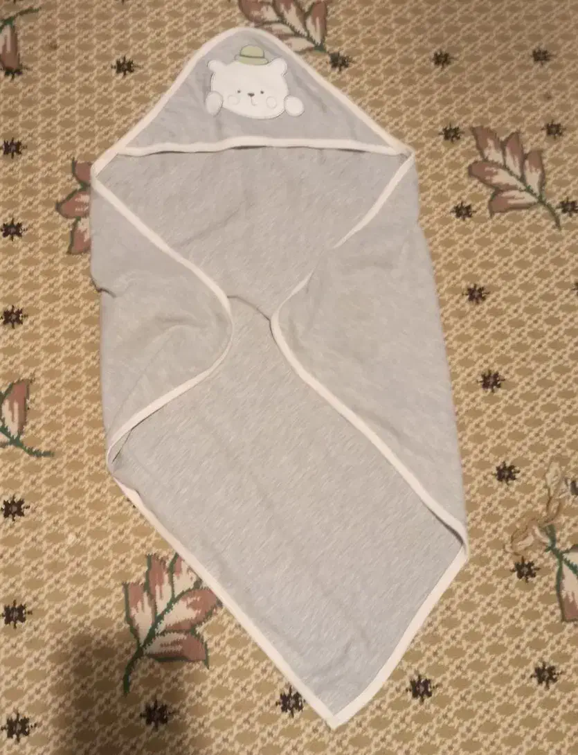 یک تعداد وسایل نوزاد|اسباب و اثاث بچه|تهران, والفجر (افسریه)|دیوار