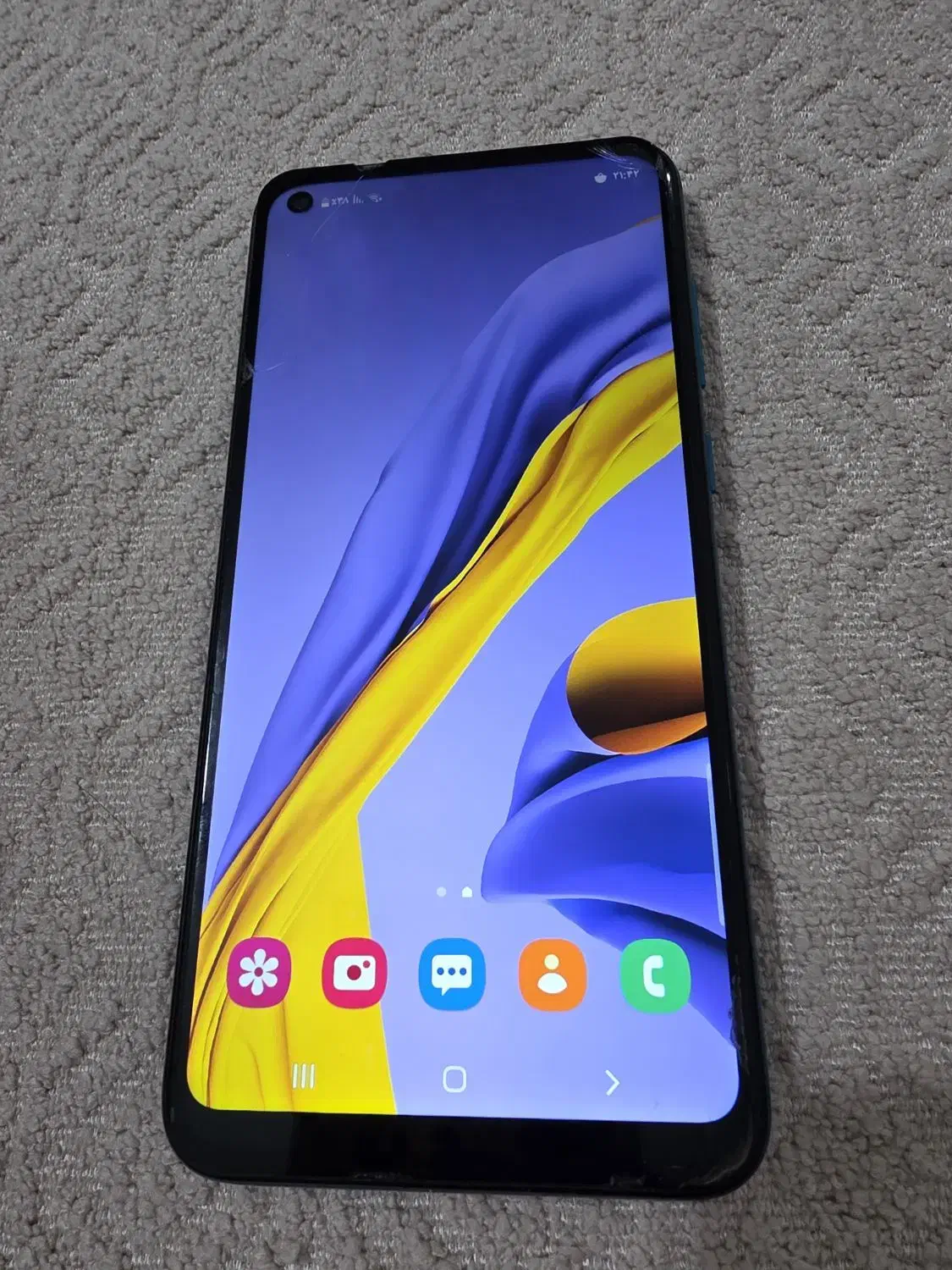 گوشی تمیز نو|موبایل|نجف‌آباد, گلدشت|دیوار