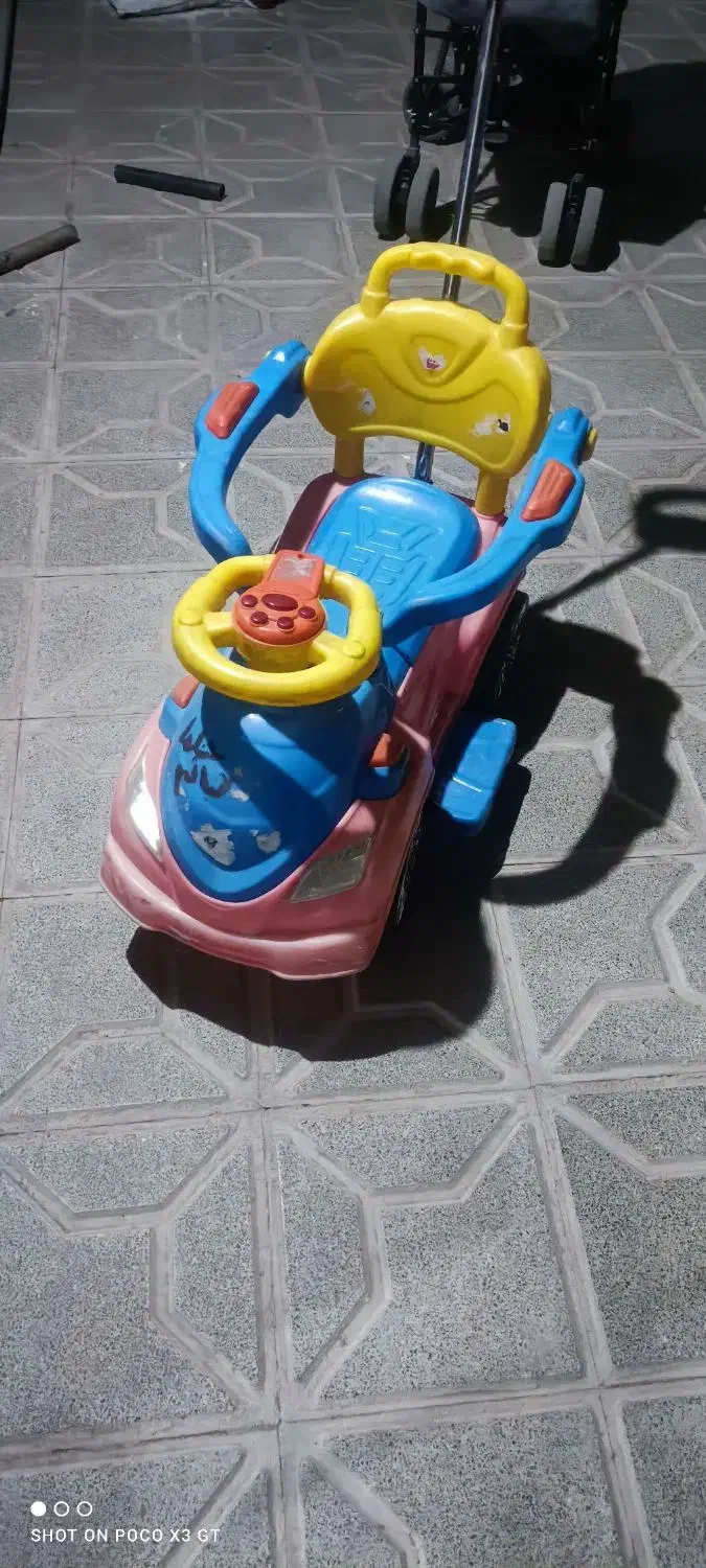 ماشین حمل کودک|اسباب‌بازی بچه|تربت جام, جامی|دیوار