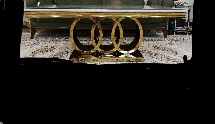 میز مدرن وارداتی طرح آئودی مناسب نمایشگاه و جهیزیه|مبلمان خانگی و میز عسلی|تهران, شهرک چیتگر|دیوار