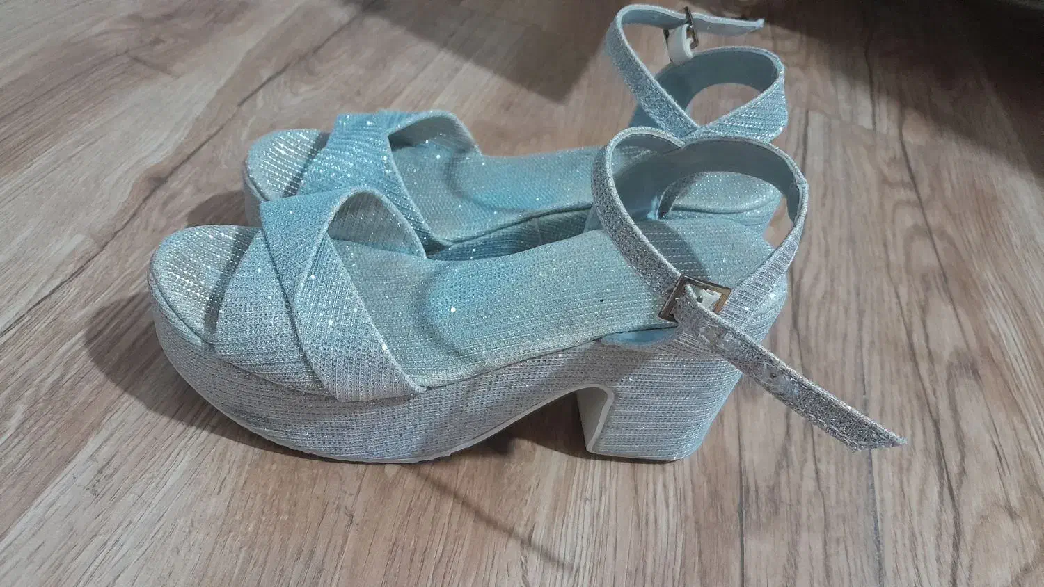 کفش مجلسی|کیف، کفش، کمربند|لاهیجان, طالقانی|دیوار