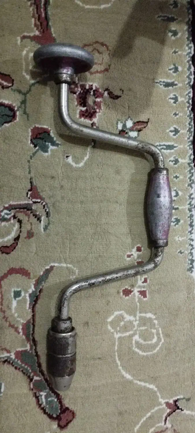 دریل دستی|کلکسیون اشیاء عتیقه|مهاباد (آذربایجان غربی), |دیوار