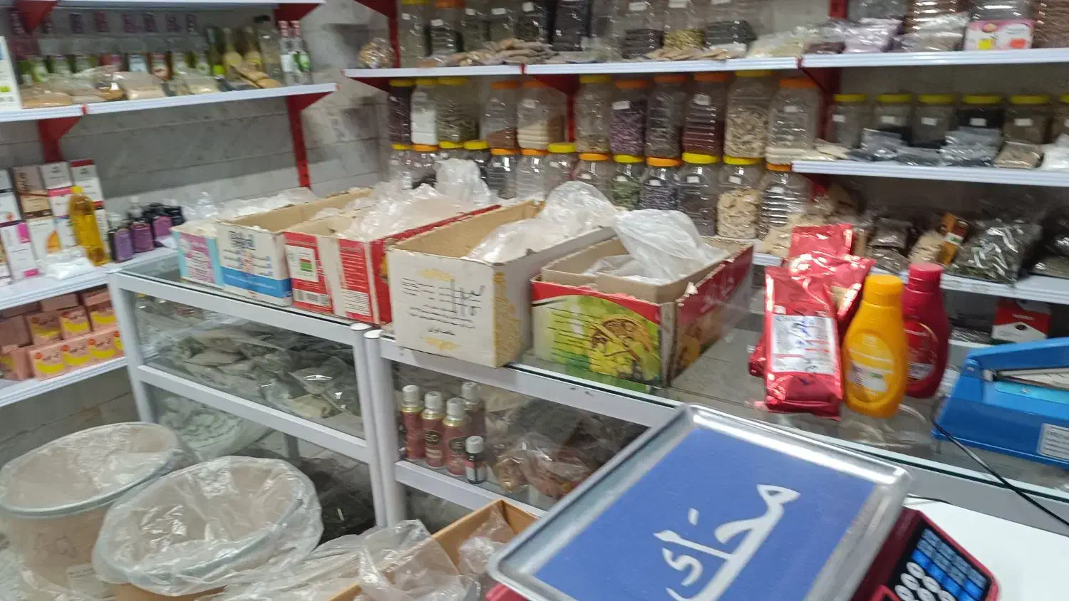 قفسه وویترین ومیز پیشخوان(دخل)|فروشگاه و مغازه|محمدیه-قزوین, |دیوار