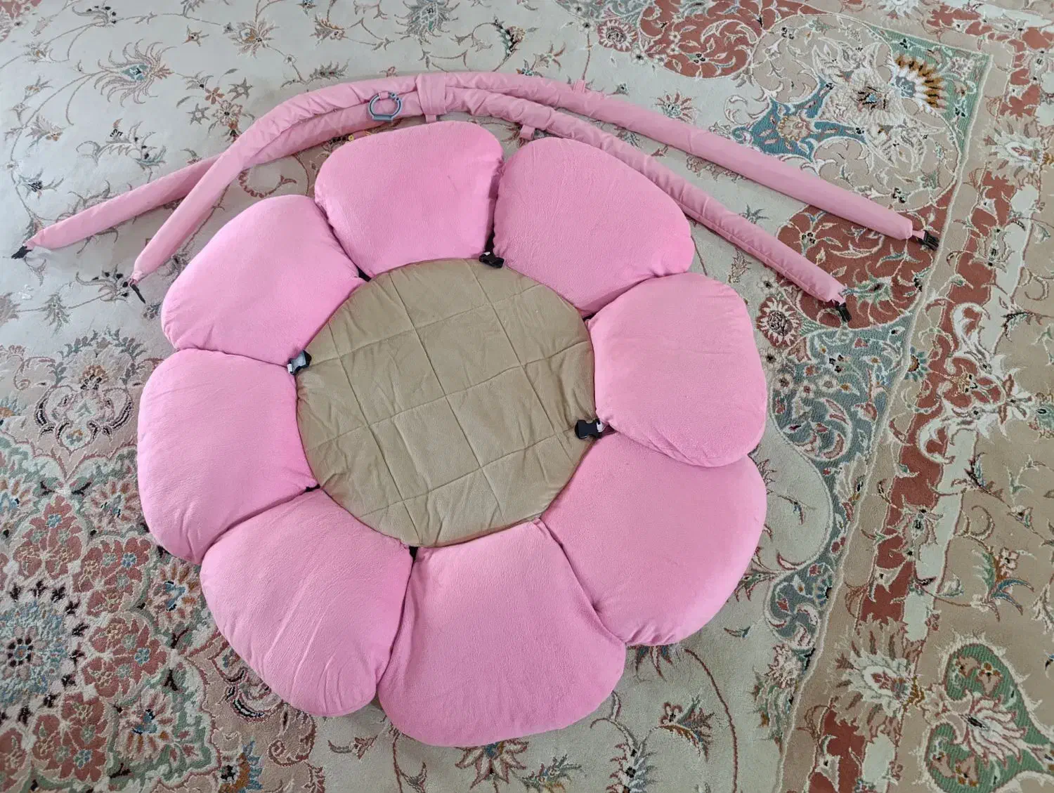 تشک بازی و قنداق فرنگی|اسباب و اثاث بچه|تهران, دبستان|دیوار