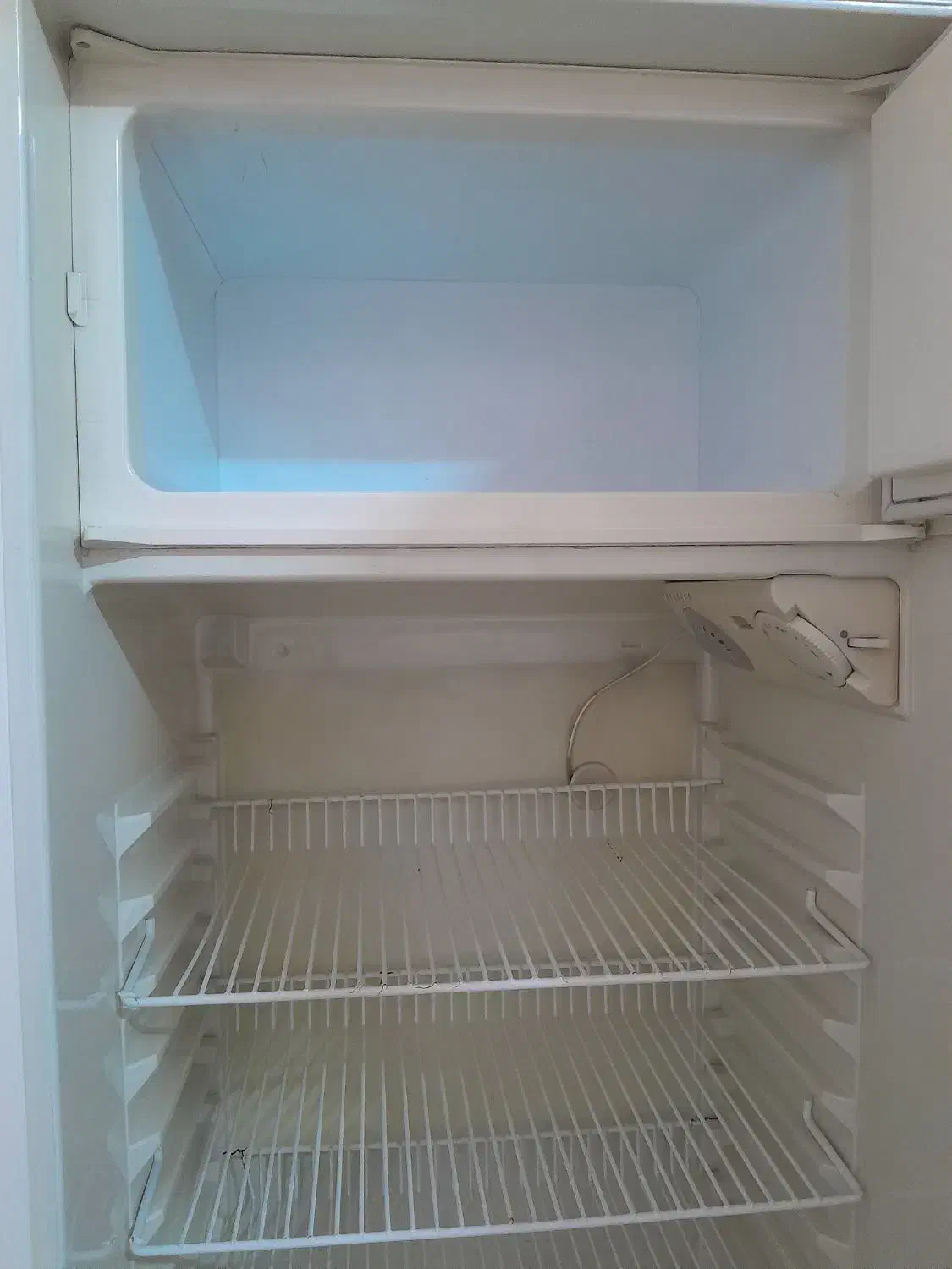 یخچال تمیز و سالم|یخچال و فریزر|قم, نیروگاه|دیوار