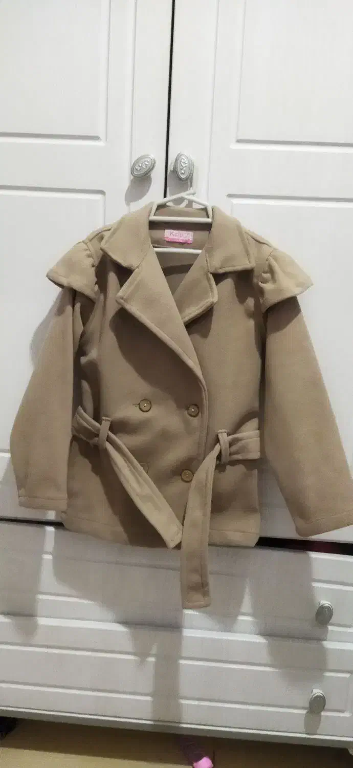 پالتو نو مناسب شیش تا هفت سال|کفش و لباس بچه|قرچک, مهدیه|دیوار