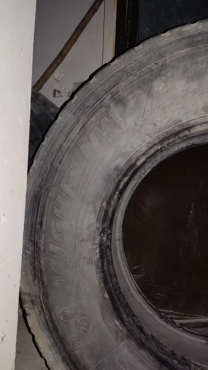 لاستیک برای ادوات کشاورزی|خودرو سنگین|شیروان (خراسان), |دیوار