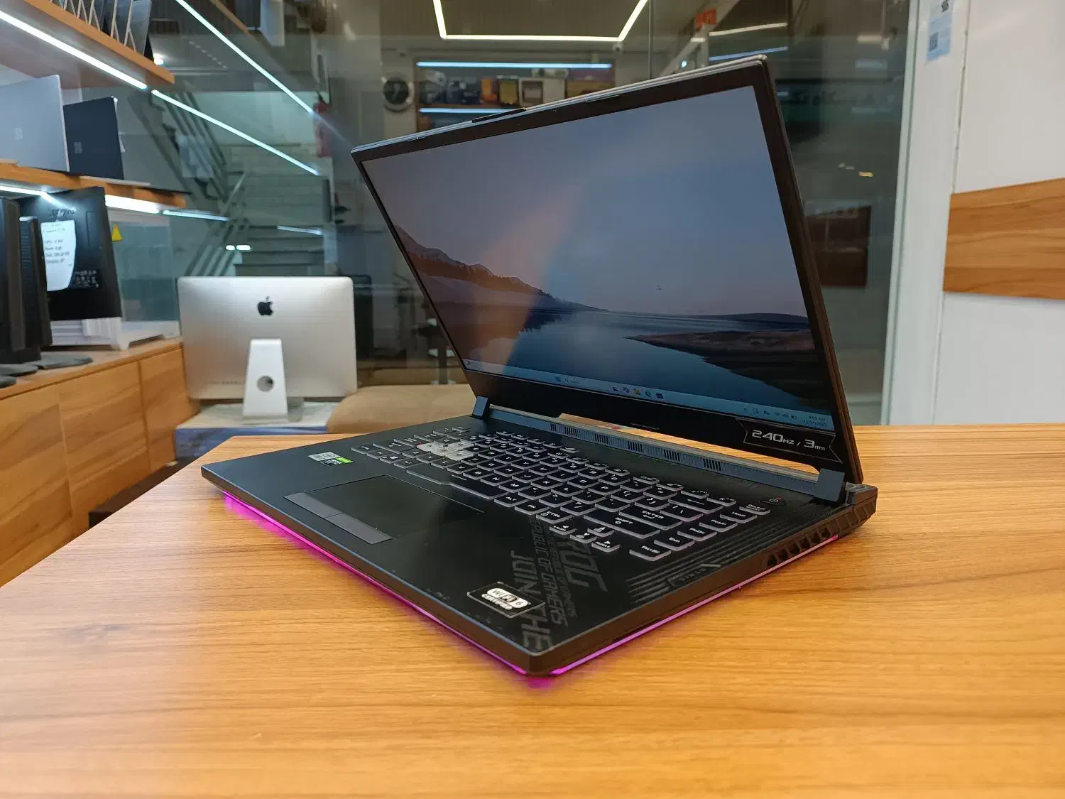 غول Asus ROG|رایانه همراه|قم, صفائیه|دیوار