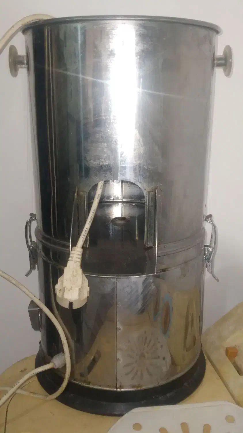 بدنه سبزی خورد کن|خردکن، آسیاب، غذاساز|زاهدان, |دیوار