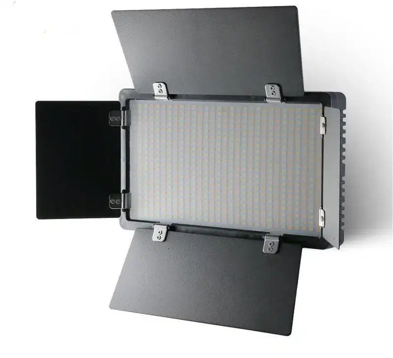 ۲عدد نورثابت ال ای دی|دوربین عکاسی و فیلمبرداری|اهواز, کیان اباد|دیوار