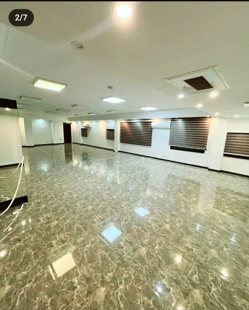 160 متر اداری تابلوخور/ بر خیابان اصلی|اجارهٔ دفتر کار، اتاق اداری، مطب|تهران, اقدسیه|دیوار