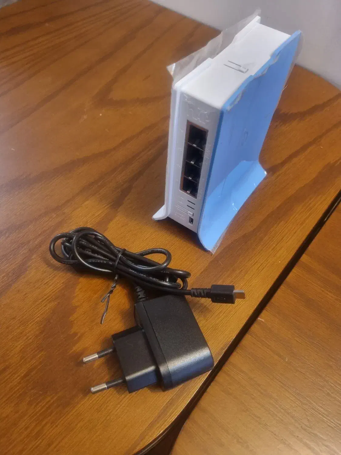 روتر hap lite مدلRB941-2ND-TC|مودم و تجهیزات شبکه|همدان, |دیوار