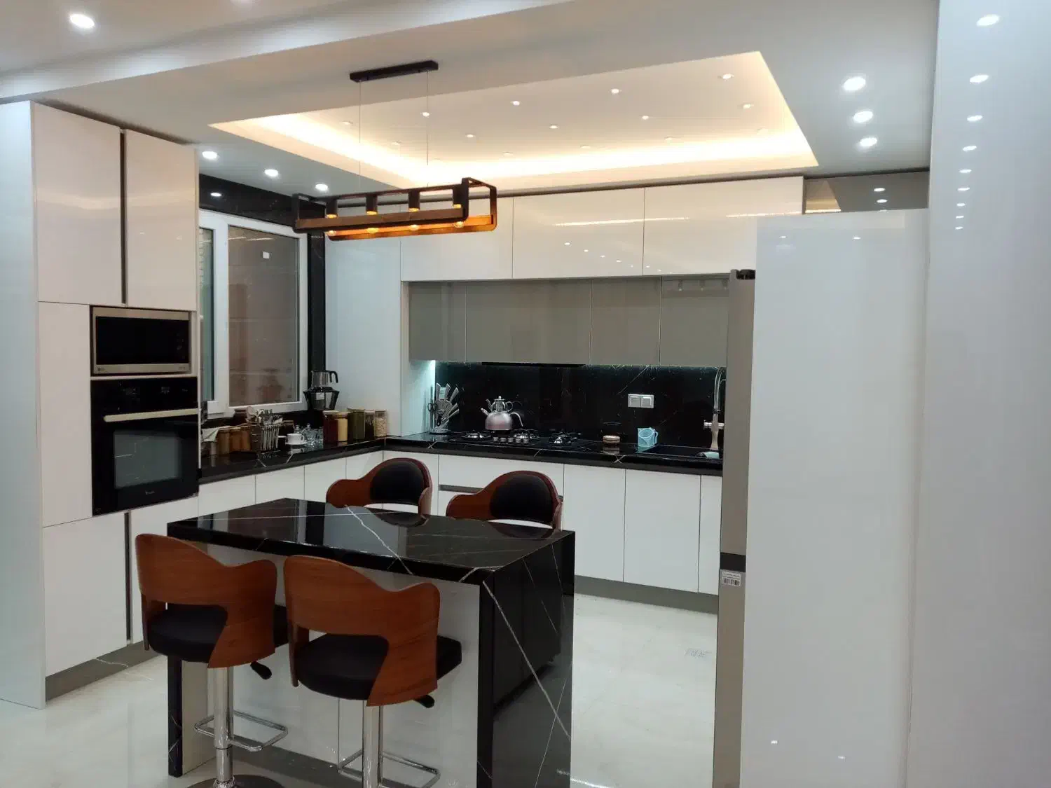 کابینت .کمد دیواری .خورده کاری|جاکفشی، کمد، دراور|کاشان, صفی آباد|دیوار