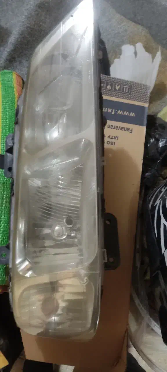 چراغ جلو پرشیا طاقچه آیینه موتور|قطعات یدکی و لوازم جانبی|قم, شهرک امام حسن|دیوار