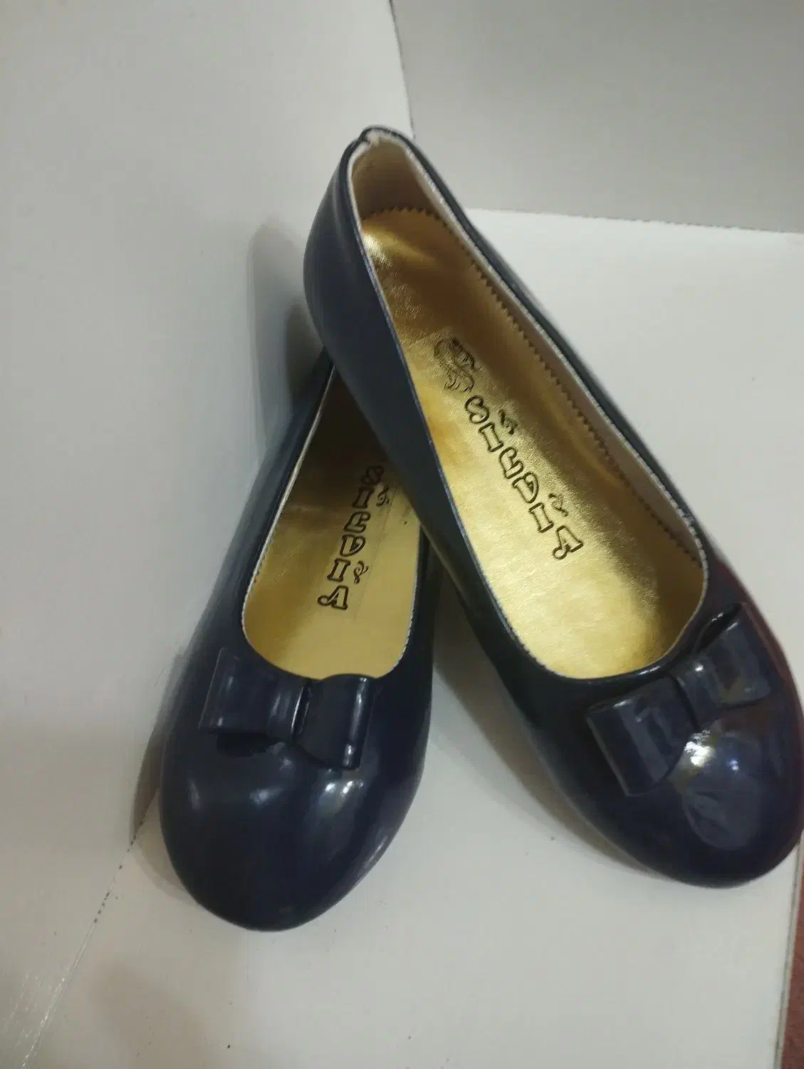 کفش|کیف، کفش، کمربند|مرند, |دیوار