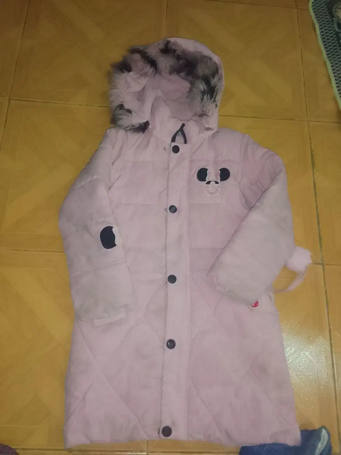 کاپشن دخترانه|کفش و لباس بچه|رشت, پاره بیجار|دیوار