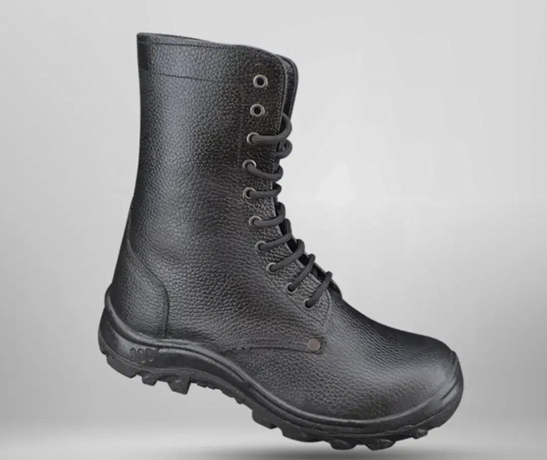 پوتین نظامی درجه یک|کیف، کفش، کمربند|نجف‌آباد, طالقانی|دیوار