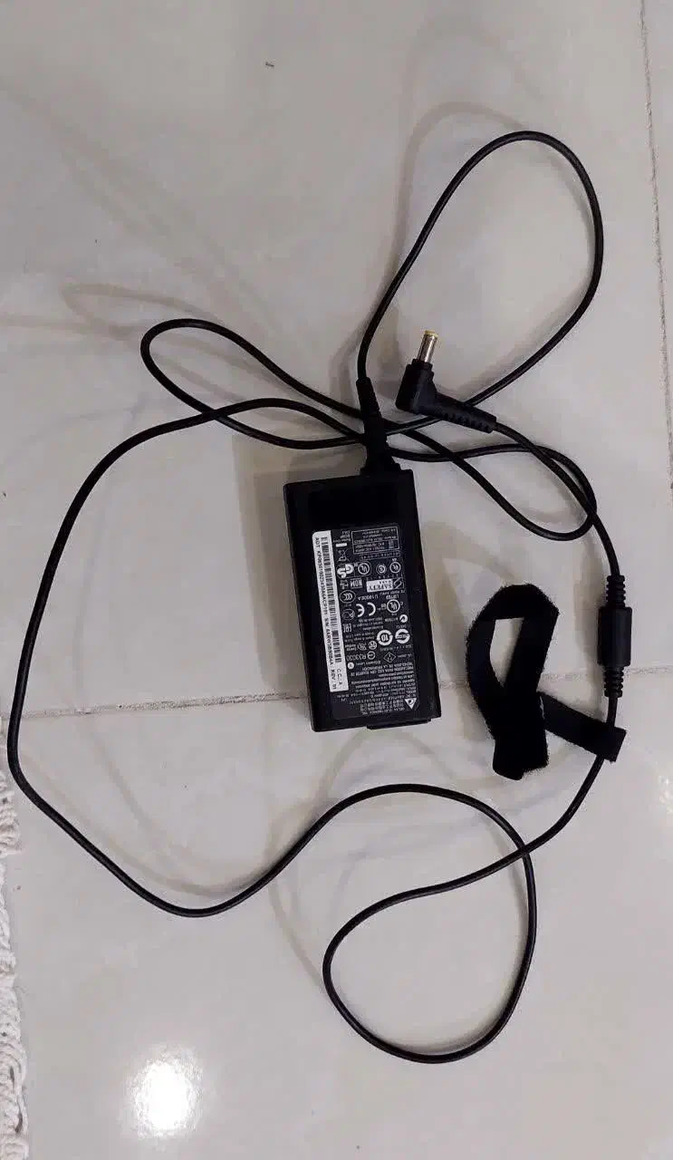 آدابتور لپ تاپ 100%اورجینال ایسر   مدلADP-65VHD|قطعات و لوازم جانبی رایانه|گرگان, |دیوار