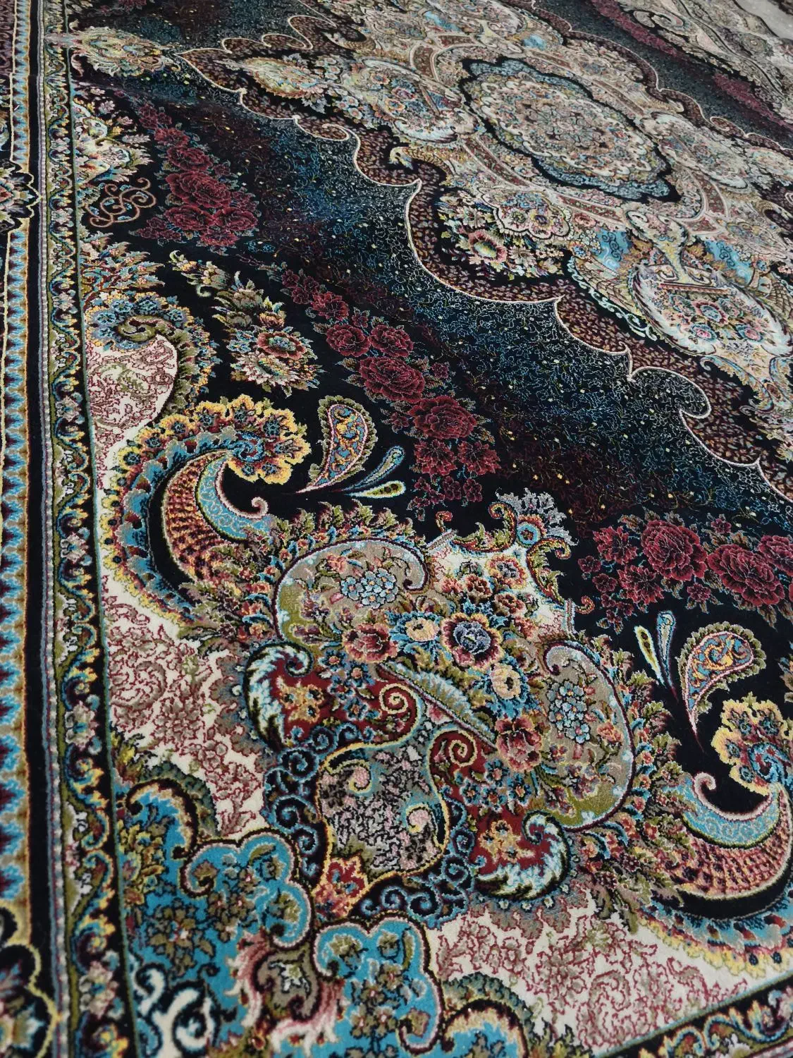 فرش۱۲متری|فرش|بروجرد, |دیوار