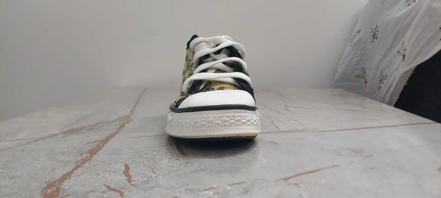 پوشاک|کفش و لباس بچه|شاهرود, |دیوار