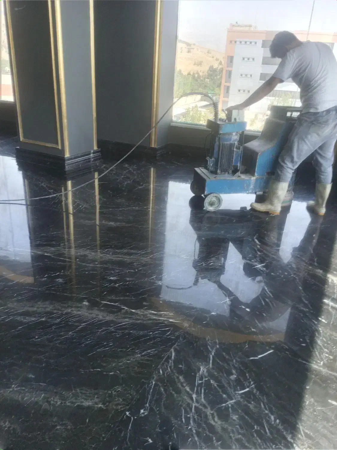 کفسابی و نما شویی و سنگ سابی|خدمات نظافت|تهران, تجریش|دیوار