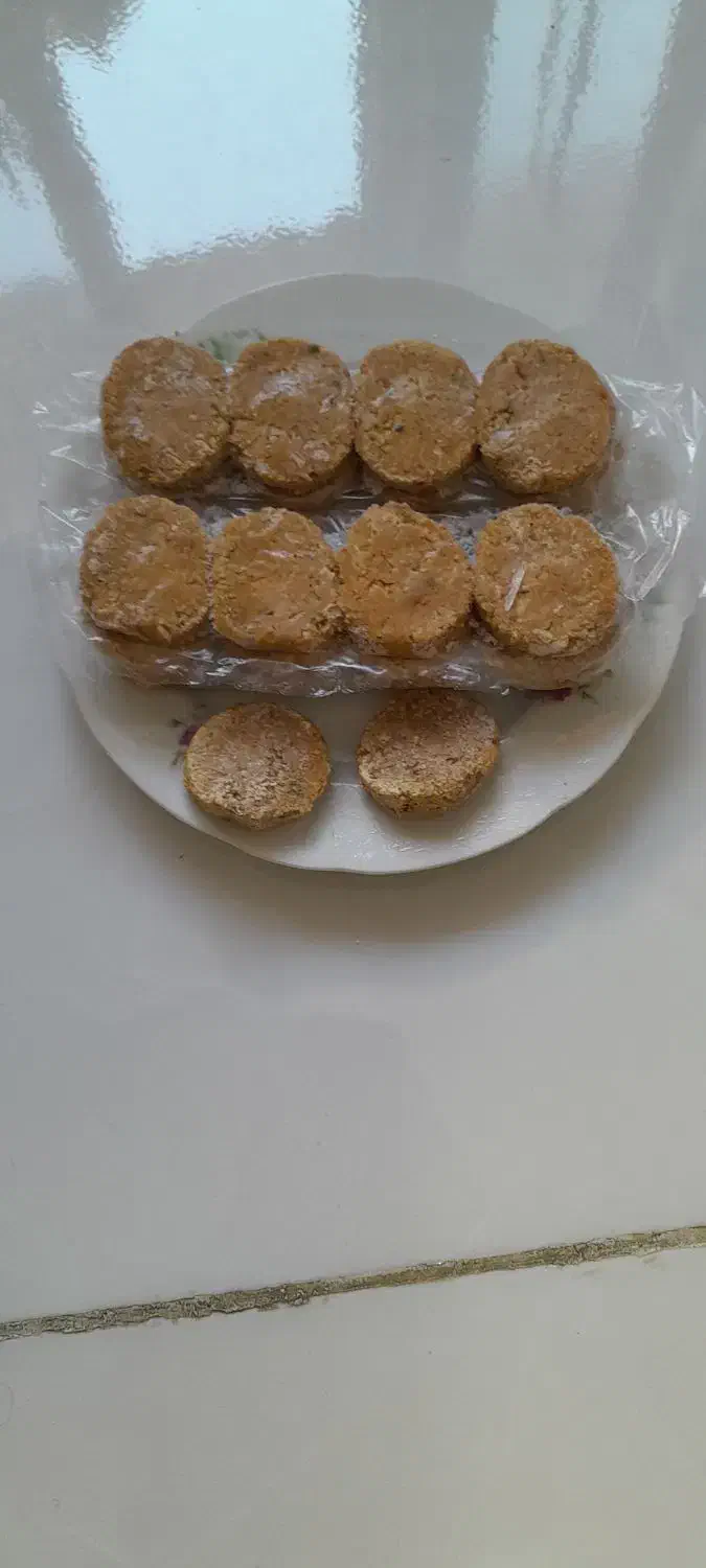 ناگت وفلافل|خوردنی و آشامیدنی|رشت, باهنر|دیوار