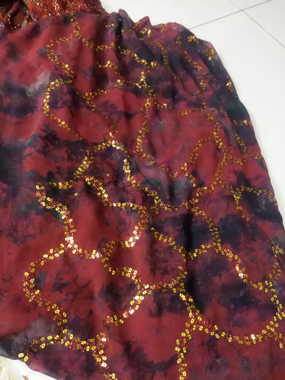 پارچه لباس کردی|لباس|سرپل ذهاب, |دیوار