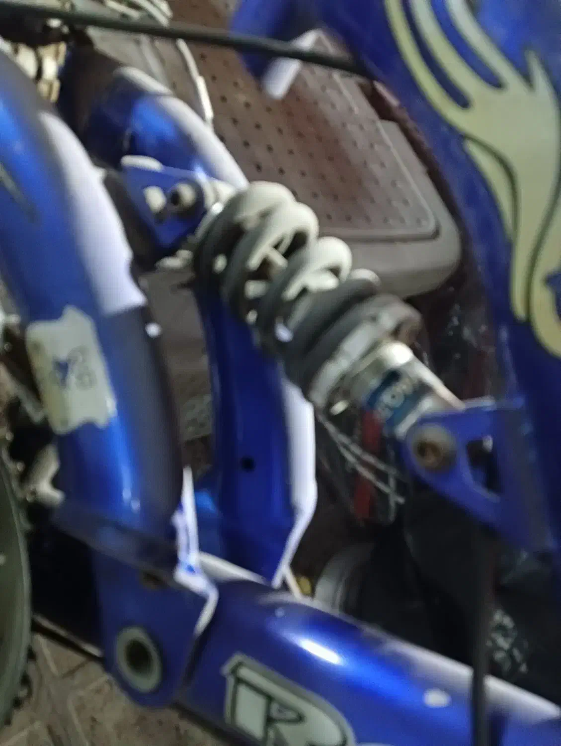 دوچرخه دنده ای|دوچرخه، اسکیت، اسکوتر|بومهن, |دیوار